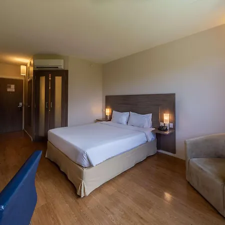 Novotel Manaus Exterior photo
