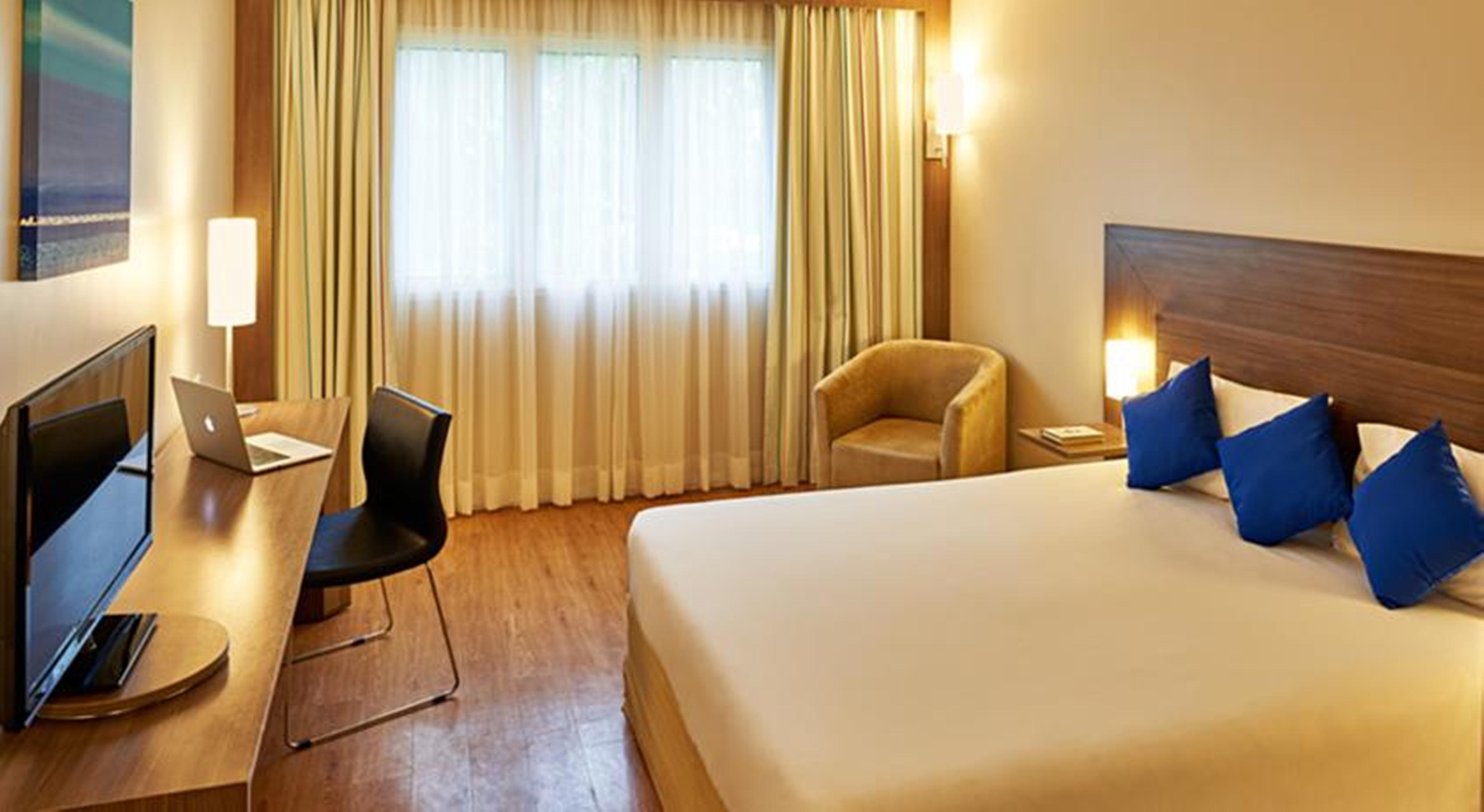 Novotel